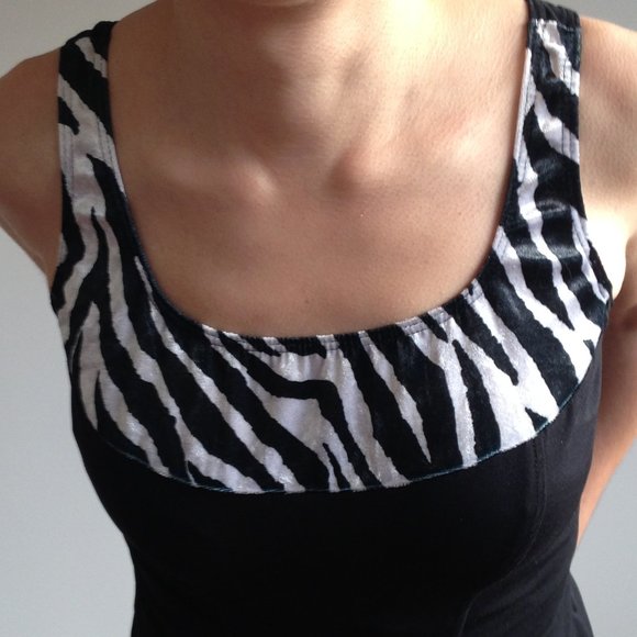 90's Velvet Zebra Print Corset Fitting Top - Picture 4 of 9